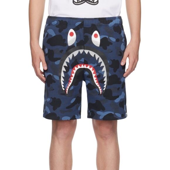 BAPE A Bathing Ape Navy Camo Shark Beach Shorts Men's Medium